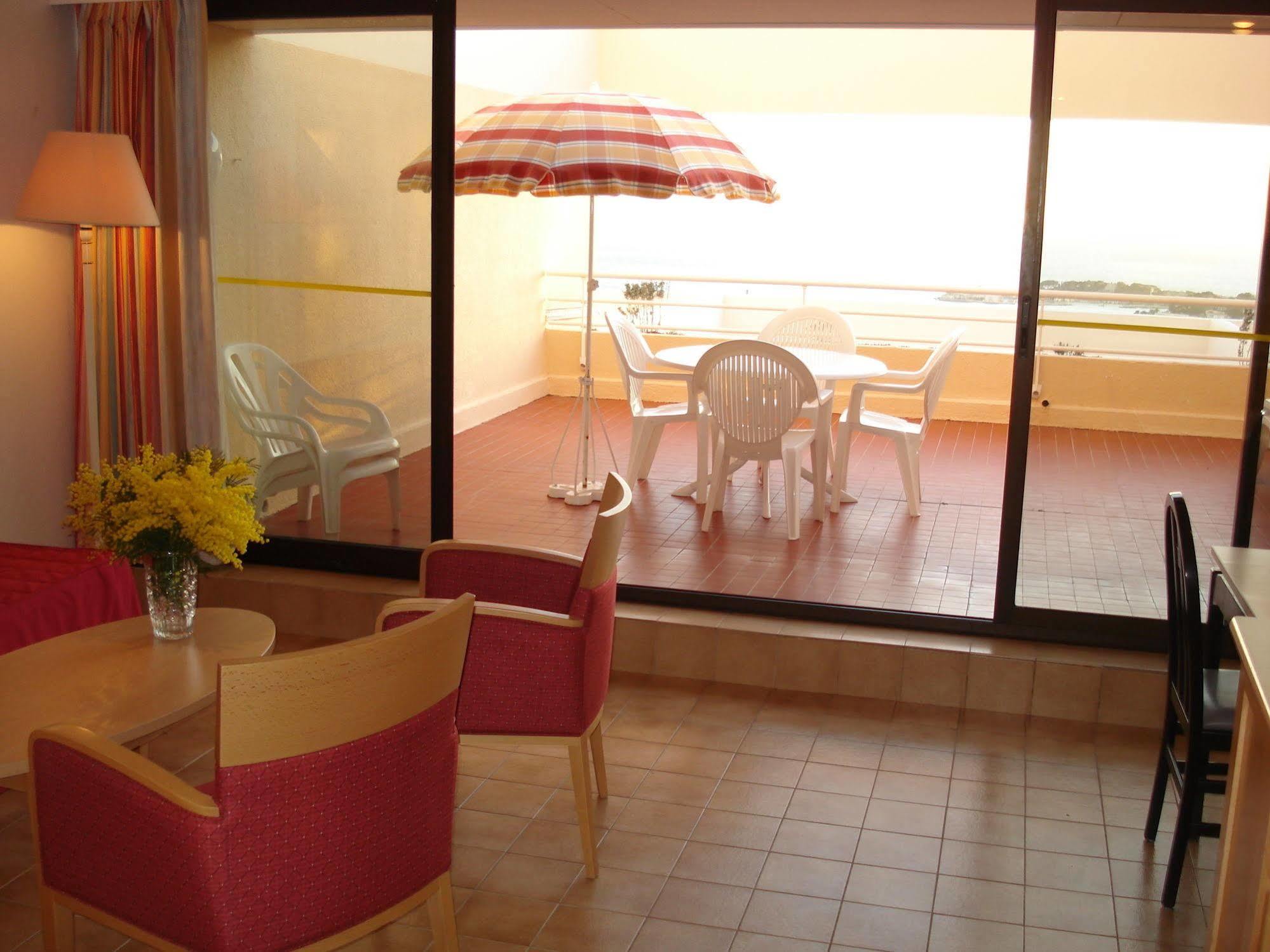 Residence Le Bosquet Bandol Esterno foto